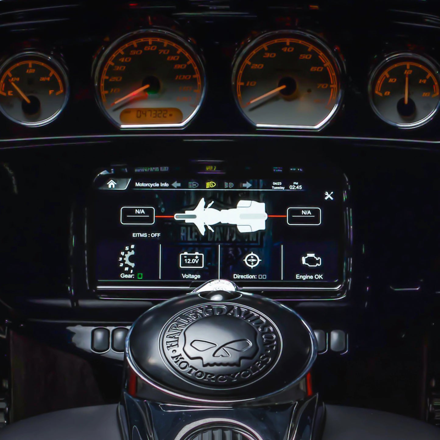 Soundstream V2 | 2014+ Harley Davidson® Reserve 8.3” Plug & Play Headunit